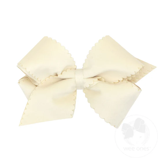 Mini Velvet Scallop Bow