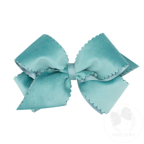 Mini Velvet Scallop Bow