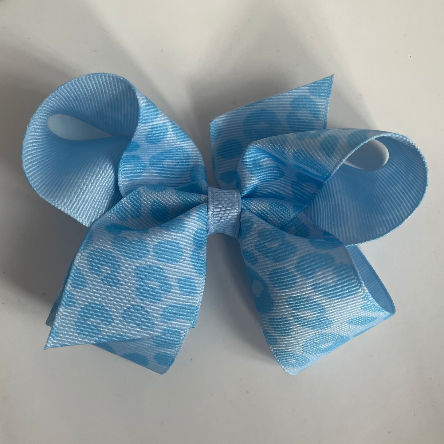 Medium Animal Print Bows