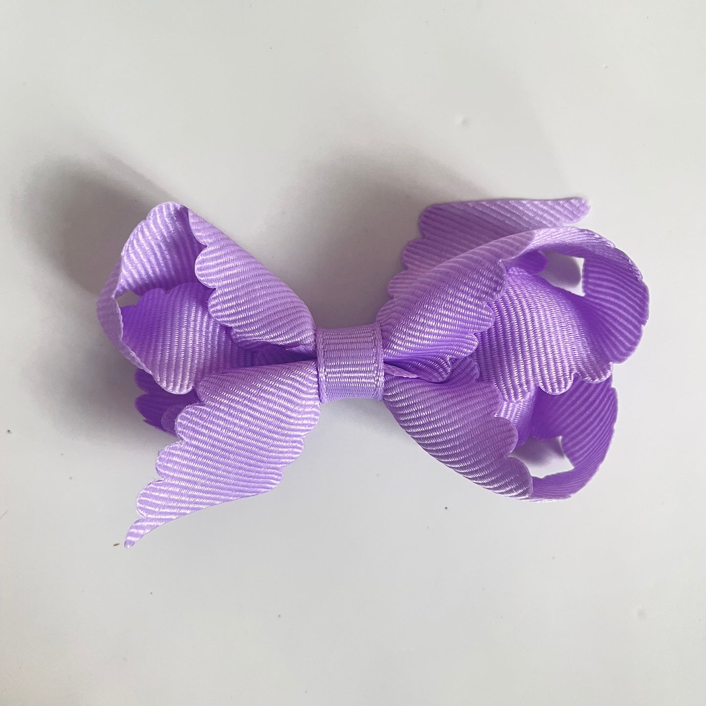 Mini Scallop Edge Bow