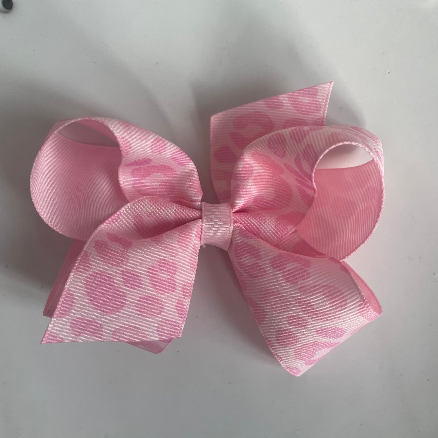 Medium Animal Print Bows